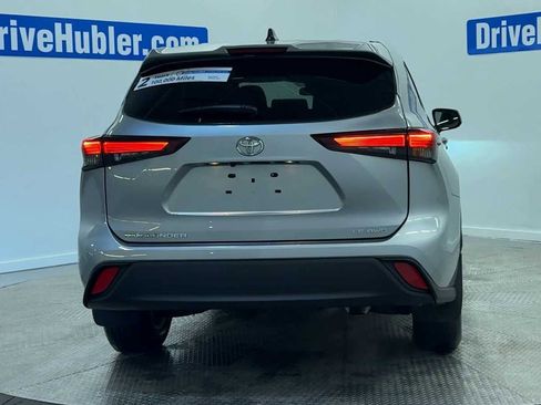 Used 2024 Toyota RAV4 LE image 7