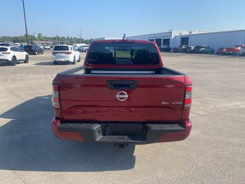 Used 2024 Nissan Frontier SL w/ Technology Package image 5