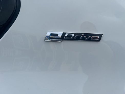 Used 2017 BMW X5 xDrive40e AWD/4WD image 11