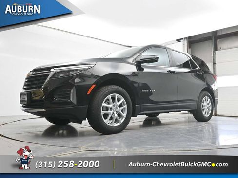 Used 2023 Chevrolet Equinox LT AWD/4WD image 20