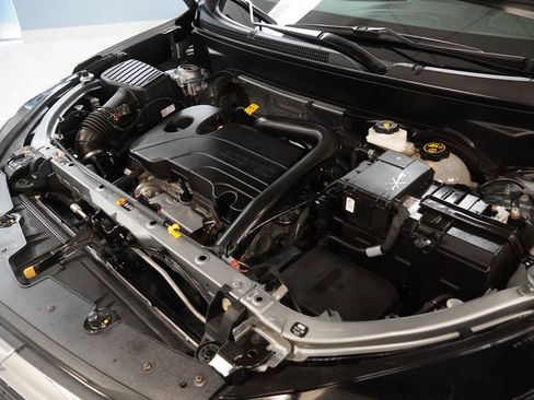 Certified 2024 Chevrolet Equinox LT FWD image 28