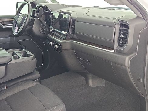 Used 2024 GMC Sierra 1500 Elevation RWD image 34