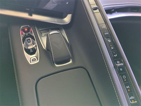 Certified 2025 Chevrolet Corvette Stingray Convertible w/ 1LT image 19