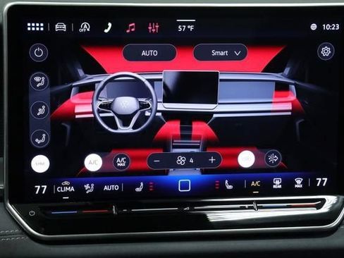 New 2026 Volkswagen Tiguan SE R-Line FWD image 20