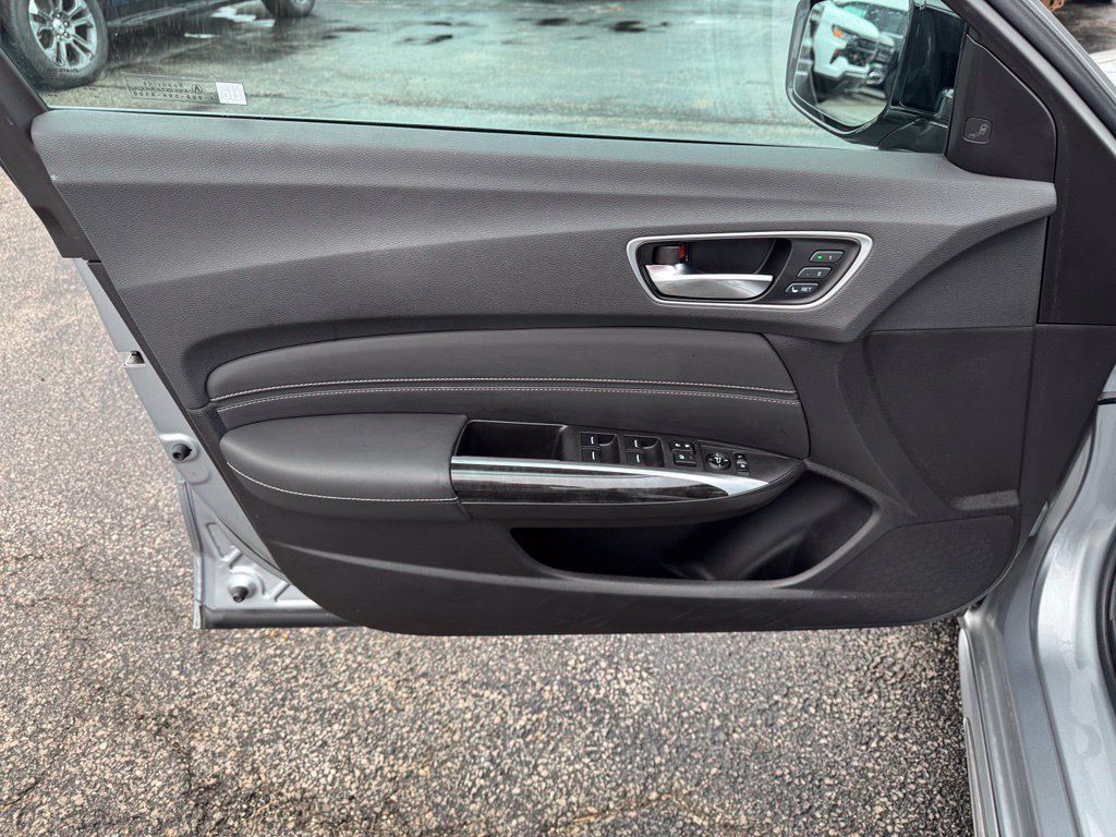 Used 2020 Acura TLX w/ Technology Package AWD/4WD image 9