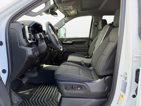 New 2026 Chevrolet Silverado 2500 LT w/ All Star Edition image 9
