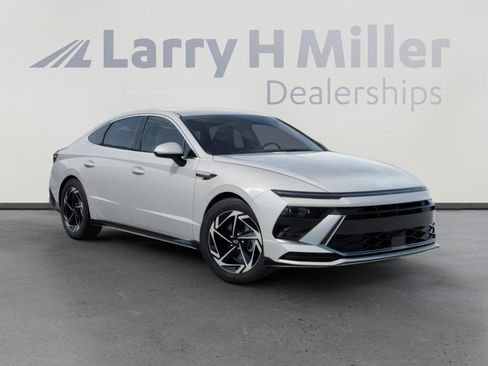 New 2026 Hyundai Sonata SEL image 2