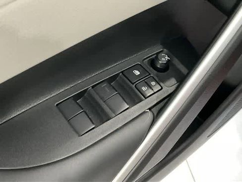 New 2026 Toyota Corolla Cross LE image 7