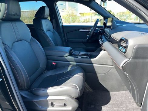 Certified 2026 Honda Passport TrailSport image 9