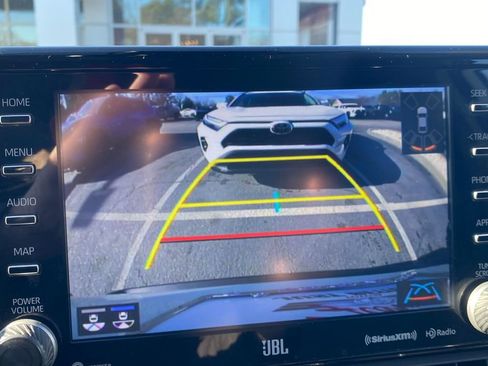 Used 2019 Toyota RAV4 Limited image 30