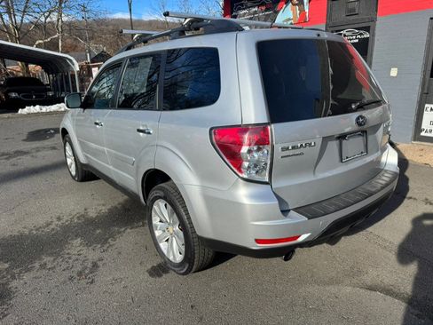 Used 2011 Subaru Forester 2.5X Premium w/ All-Weather Pkg image 3