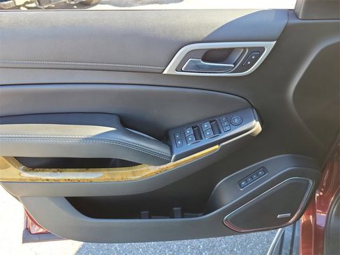 Used 2017 GMC Yukon Denali image 22