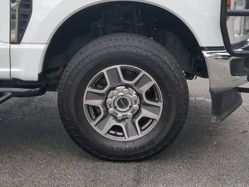 Used 2025 Ford F350 XLT w/ FX4 Off-Road Package AWD/4WD image 11