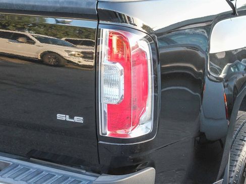 Used 2019 GMC Canyon SLE w/ Elevation Edition image 11