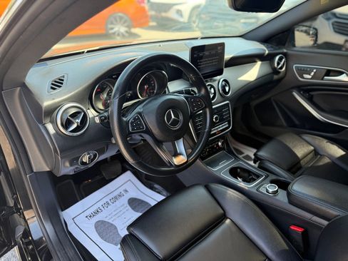 Used 2019 Mercedes-Benz CLA 250 4MATIC image 14
