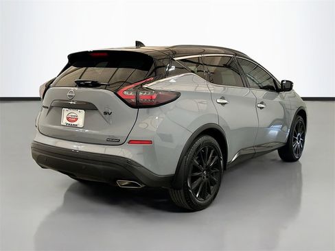 Used 2023 Nissan Murano SV w/ SV Midnight Edition Package image 4