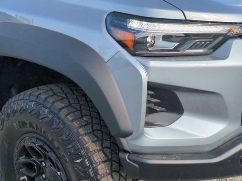 New 2026 Chevrolet Colorado ZR2 w/ ZR2 Bison Edition AWD/4WD image 11