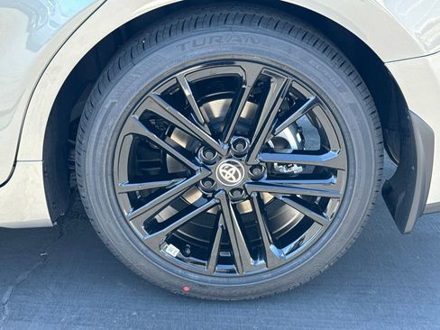 New 2026 Toyota Camry SE FWD image 17