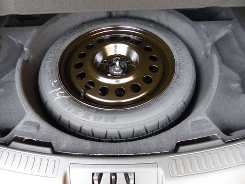 Used 2025 Lincoln Corsair Reserve w/ Equipment Group 202A FWD image 40