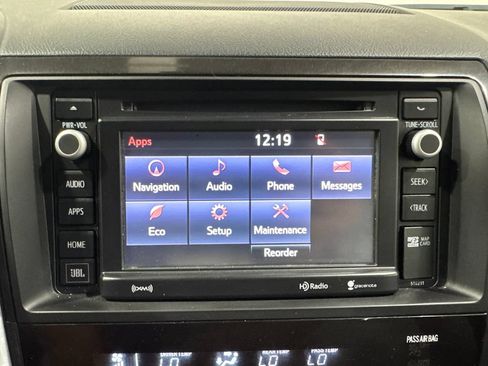 Used 2018 Toyota Sequoia Platinum AWD/4WD image 13