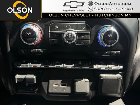 Certified 2020 GMC Sierra 1500 Denali w/ Denali Ultimate Package image 32