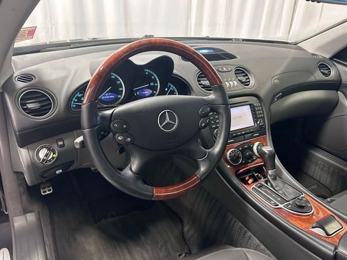 Used 2006 Mercedes-Benz SL 500 image 2