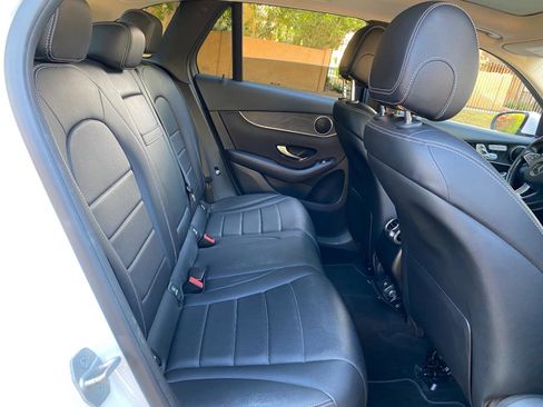 Used 2016 Mercedes-Benz GLC 300 w/ Premium Package image 41