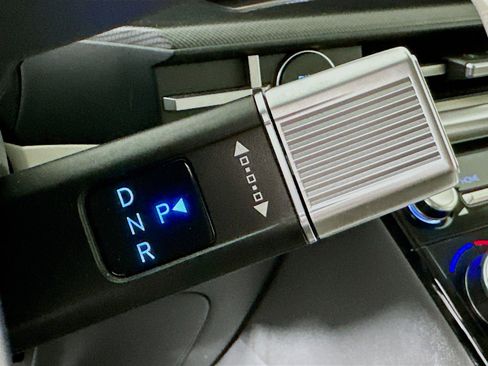 Used 2024 Hyundai Santa Fe SEL image 24