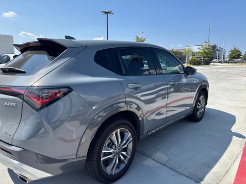 Used 2025 Acura ADX AWD image 9