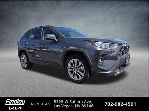 Used 2020 Toyota RAV4 Limited AWD/4WD image 3