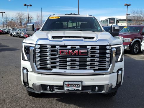 Used 2024 GMC Sierra 2500 Denali w/ Denali Reserve Package image 5