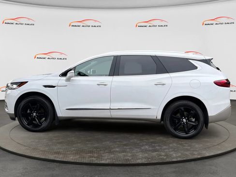 Used 2020 Buick Enclave Essence w/ Sound and Sites Package AWD/4WD image 7