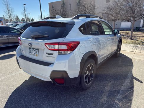 Used 2018 Subaru Crosstrek 2.0i Premium image 15
