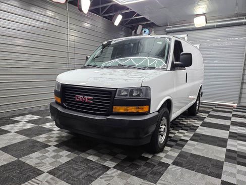 Used 2023 GMC Savana 2500 w/ Driver Convenience Package RWD image 36
