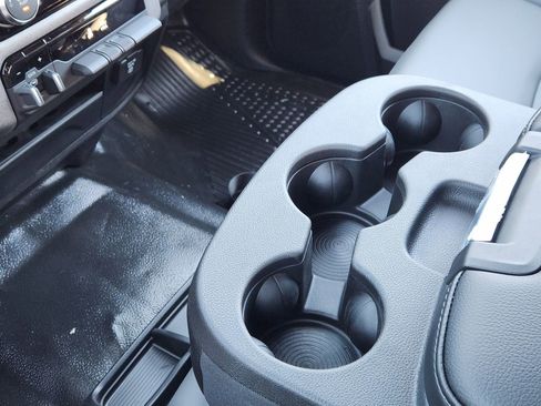 New 2026 RAM 2500 Tradesman w/ Chrome Appearance Group image 18