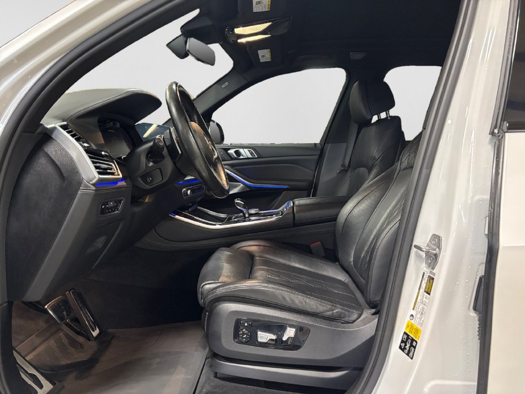 Used 2020 BMW X5 M50i w/ Executive Package AWD/4WD image 10