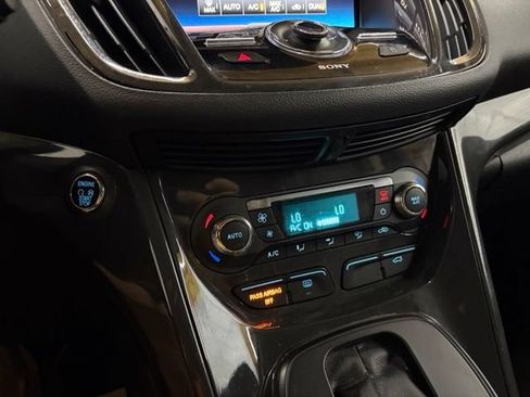 Used 2015 Ford Escape Titanium AWD/4WD image 48