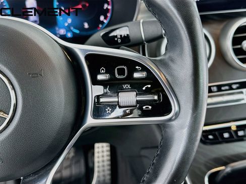 Used 2023 Mercedes-Benz GLC 300 4MATIC Coupe image 17