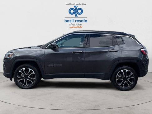 Used 2022 Jeep Compass Limited AWD/4WD image 3