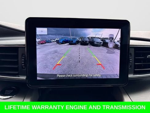 Used 2023 Ford Explorer XLT w/ Equipment Group 202A RWD image 26