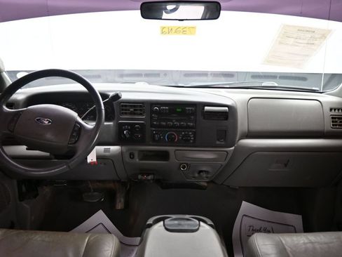 Used 2004 Ford F350 4x4 Crew Cab DRW Super Duty image 12