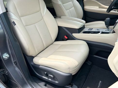 Certified 2024 Nissan Murano SL AWD/4WD image 30