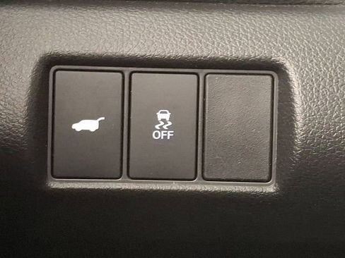 Used 2024 Honda Pilot Touring image 27