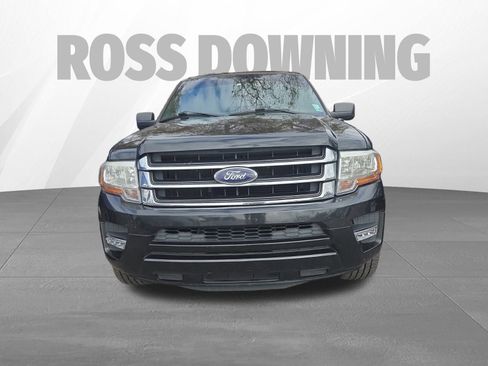 Used 2015 Ford Expedition XLT w/ Equipment Group 202A image 2