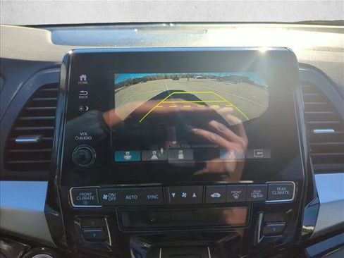 Used 2019 Honda Odyssey Elite image 12