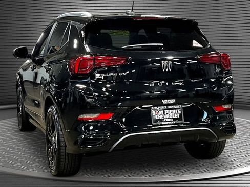 Used 2024 Buick Encore GX Sport Touring w/ Comfort Package AWD/4WD image 4