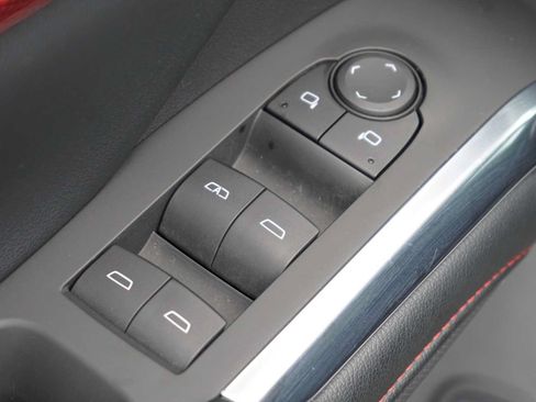 Used 2024 Chevrolet Traverse Z71 AWD/4WD image 19