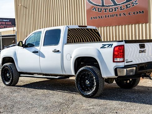 Used 2010 GMC Sierra 1500 SLE w/ Power Pack Plus image 7