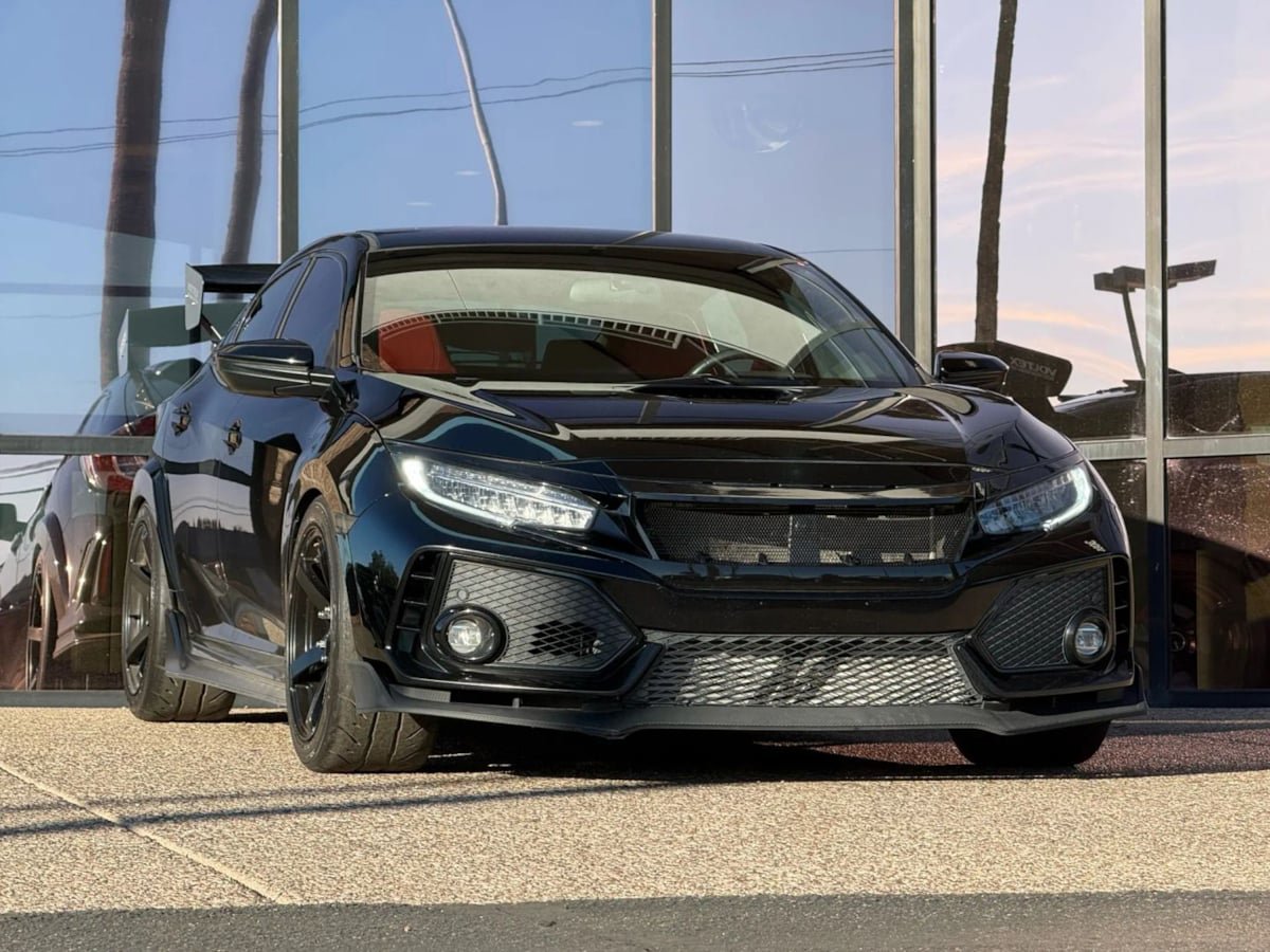 Used 2017 Honda Civic Type R image 21