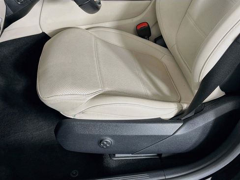 Certified 2024 Mercedes-Benz GLC 300 4MATIC image 21